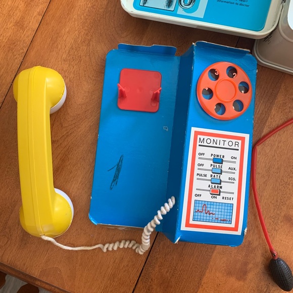 Vintage Ohio Art Unit 45 Para-Medic Toy Kit - Picture 8 of 11